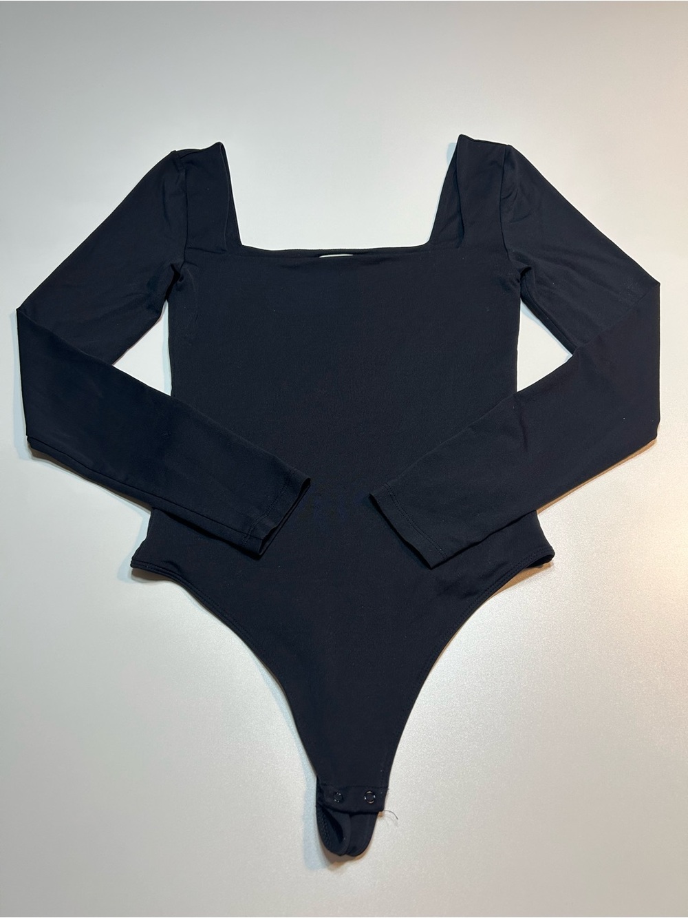 Aritzia Babaton Contour Squareneck Long Sleeve Bodysuit Black